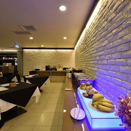A Casa Hotel Таоуан Екстериор снимка
