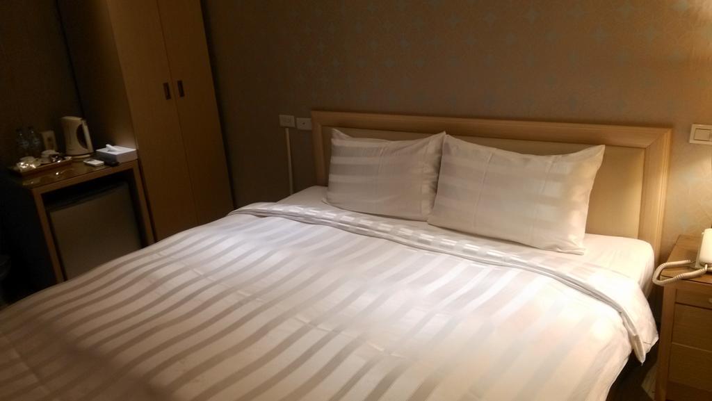 A Casa Hotel Таоуан Екстериор снимка